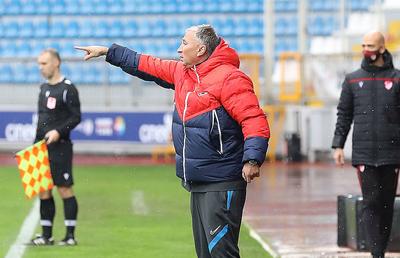 KASIMPASA - KAYSERISPOR 0-1. Dan Petrescu, victorie dramatică în Turcia! Golul a venit în ultimul minut