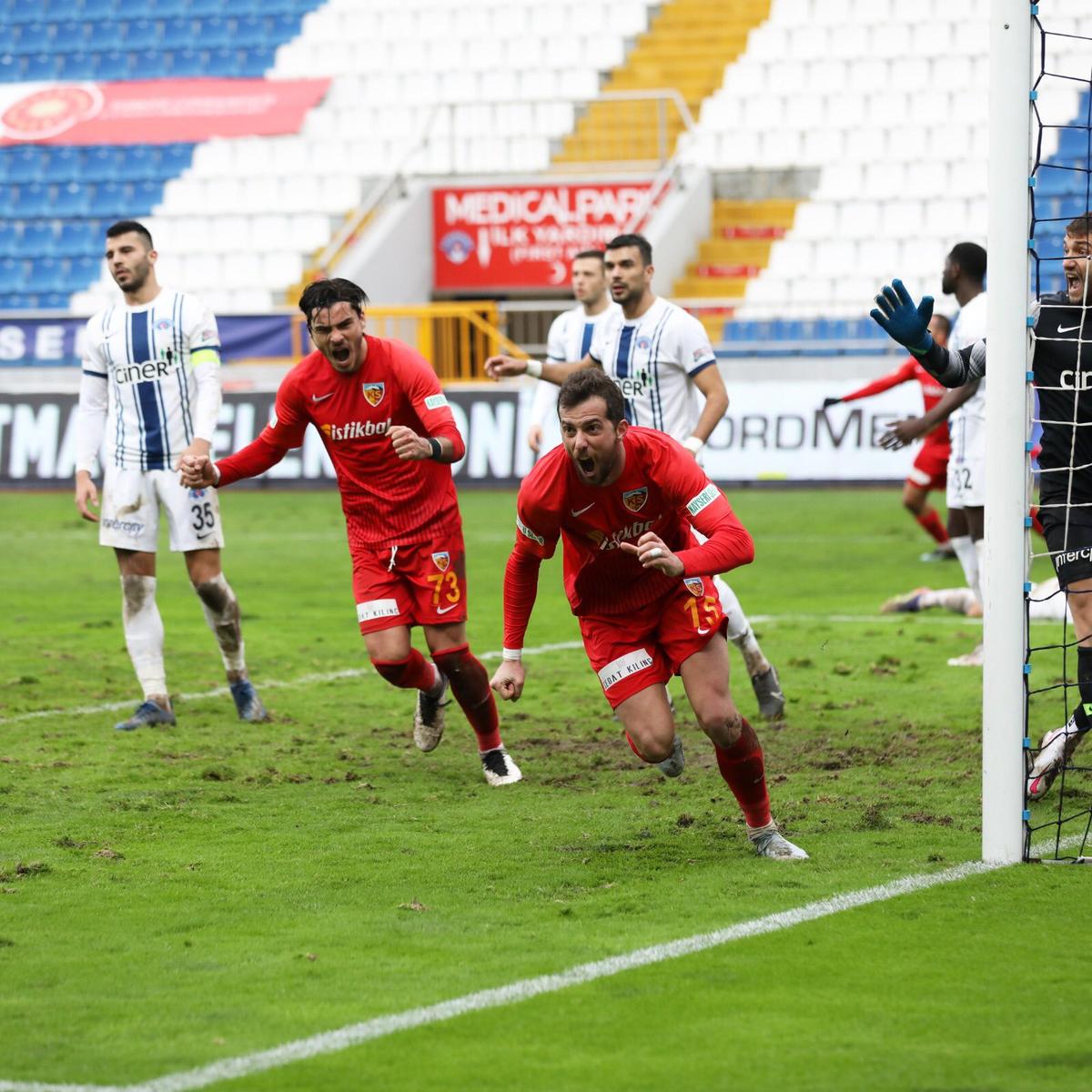 KASIMPASA - KAYSERISPOR 0-1. Dan Petrescu, victorie dramatică în Turcia! Golul a venit în ultimul minut