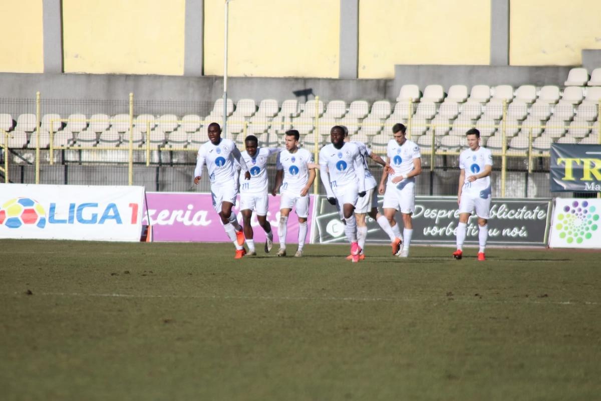 GAZ METAN MEDIAȘ - ACADEMICA CLINCENI 1-1 » Medieșenii obțin un punct în inferioritate numerică