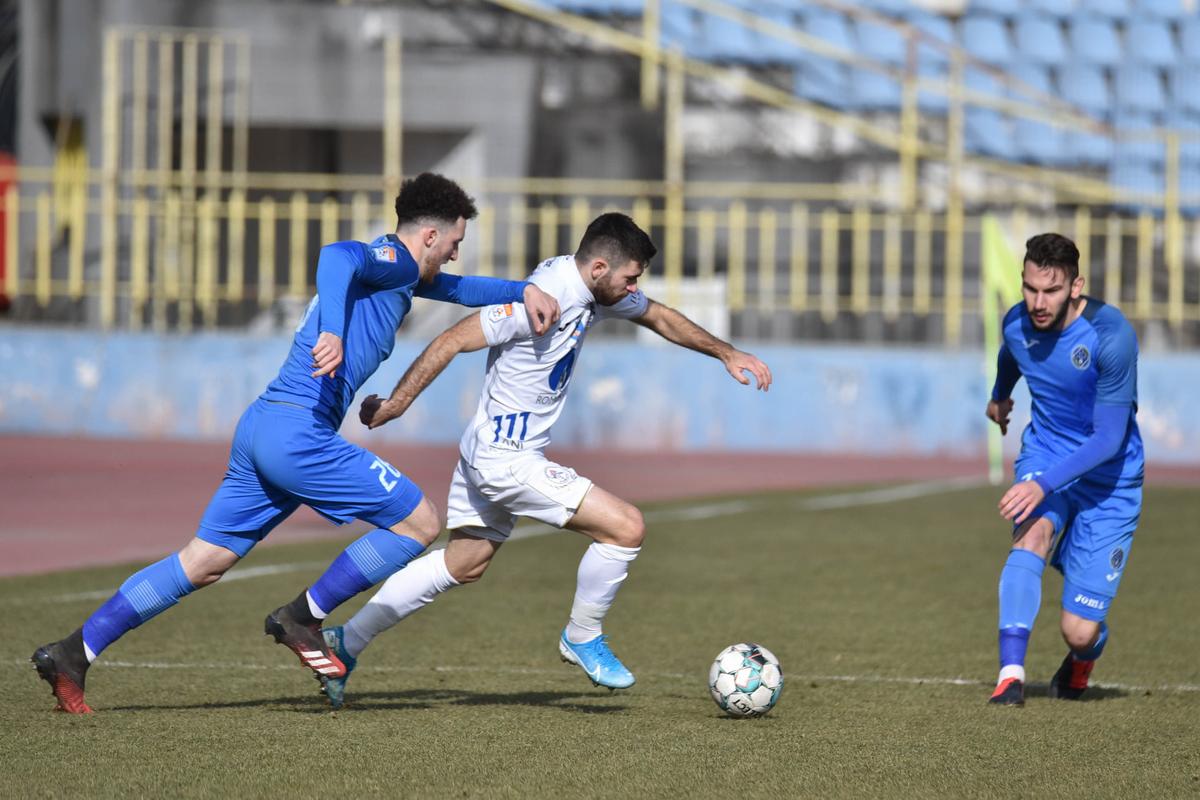 GAZ METAN MEDIAȘ - ACADEMICA CLINCENI 1-1 » Medieșenii obțin un punct în inferioritate numerică