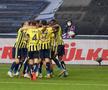 Fenerbahce - Rizespor 1-0. Marius Șumudică, eliminat chiar de la primul meci la Rize! Gestul pentru care a fost trimis în tribună