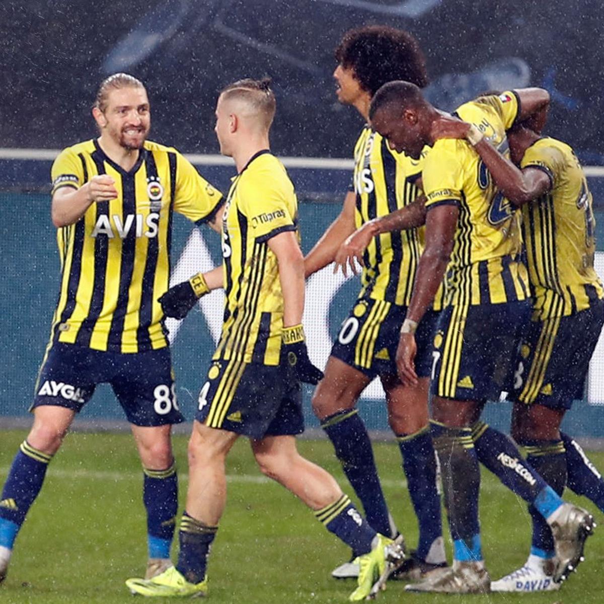 Fenerbahce - Rizespor 1-0. Marius Șumudică, eliminat chiar de la primul meci la Rize! Gestul pentru care a fost trimis în tribună