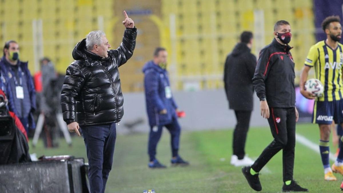 Fenerbahce - Rizespor 1-0. Marius Șumudică, eliminat chiar de la primul meci la Rize! Gestul pentru care a fost trimis în tribună