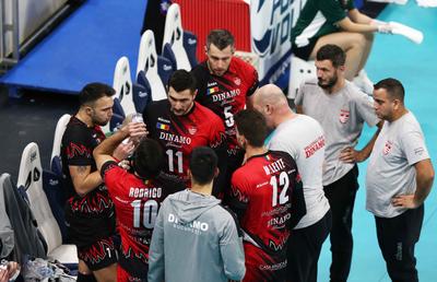 Dinamo și SCM U Craiova s-au calificat în finala Cupei României. Meciul se joacă duminică, de la ora 14:00, la Cluj