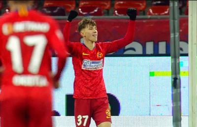 Octavian Popescu, cel mai tânăr marcator al sezonului » Ilie Dumitrescu și Basarab Panduru, cuceriți de puștiul-minune de la FCSB