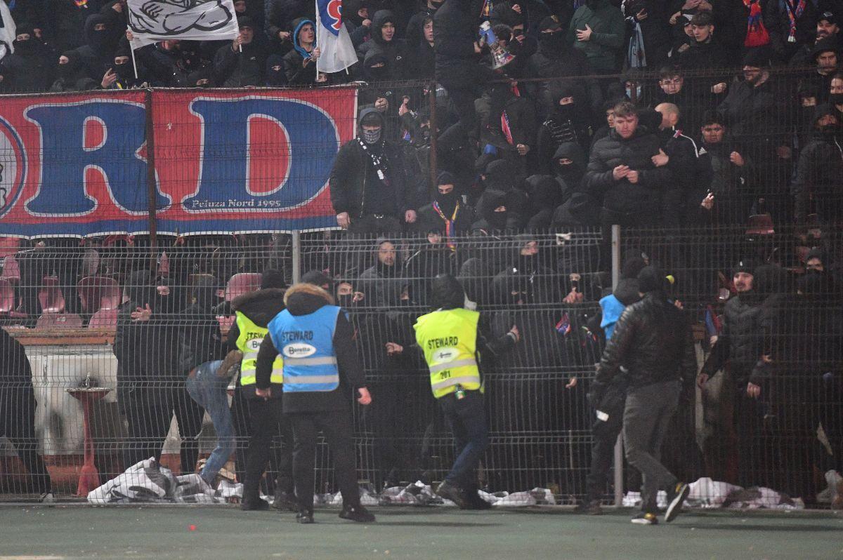 DINAMO. Iuliu Mureșan l-a luat deoparte pe Stoican și i-a sugerat să schimbe tactica: „Așa ar trebui să jucăm”