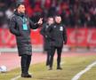 FCSB a învins-o pe Dinamo, scor 3-0. Toni Petrea (46 de ani), antrenorul oaspeților, nu a fost pe deplin fericit de evoluția elevilor săi.