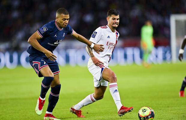 Primul mare transfer pentru bogații de la Newcastle » 42 de milioane de euro și „coțofenele” l-au întors din drumul spre Londra!