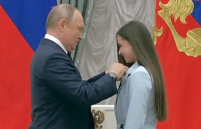 Rusia pedepsită, SUA profită » Marea veste primită de americani noaptea trecută, după verdictul TAS în cazul  Kamilei Valieva