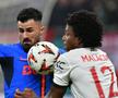 Duel Crețu - Malacia în FCSB - Manchester United 0-2