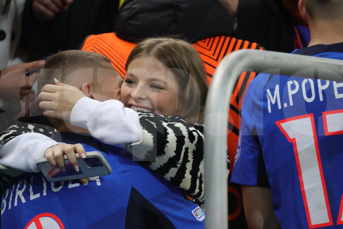 „Mândră de tine!” » Antonia a venit special din Italia pentru FCSB - Manchester United: „Să nu uiți asta!”