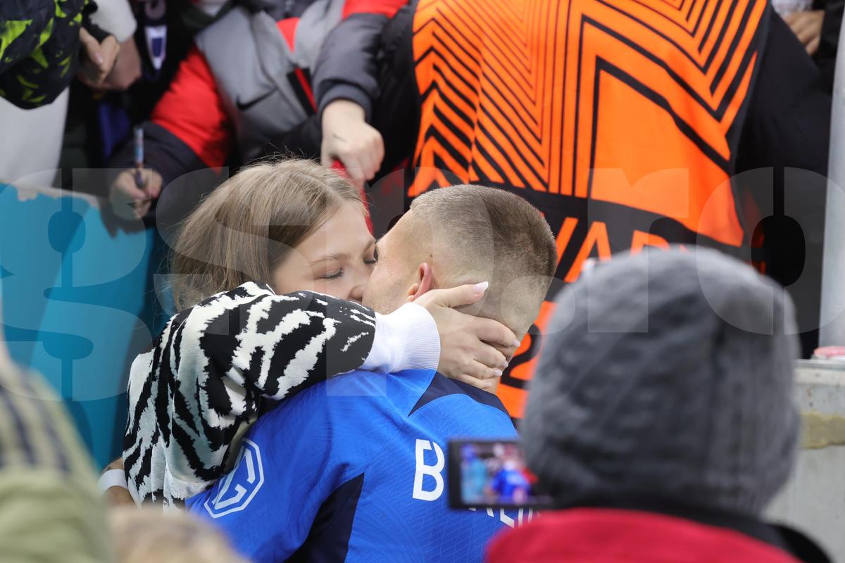 „Mândră de tine!” » Antonia a venit special din Italia pentru FCSB - Manchester United: „Să nu uiți asta!”