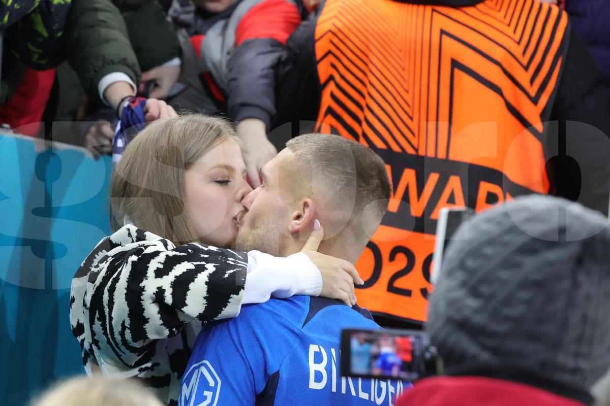 „Mândră de tine!” » Antonia a venit special din Italia pentru FCSB - Manchester United: „Să nu uiți asta!”
