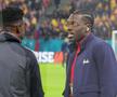 Joyskim Dawa și Andre Onana, înainte de FCSB - Manchester United / FOTO: Ionuț Iordache (GSP)