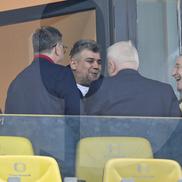 Marcel Ciolacu, alături de Gigi Becali la FCSB - Manchester United, foto: Cristi Preda