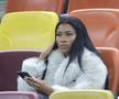 Mbali Malindi, soția lui Siyabonga Ngezana, la meciul FCSB - Manchester United
