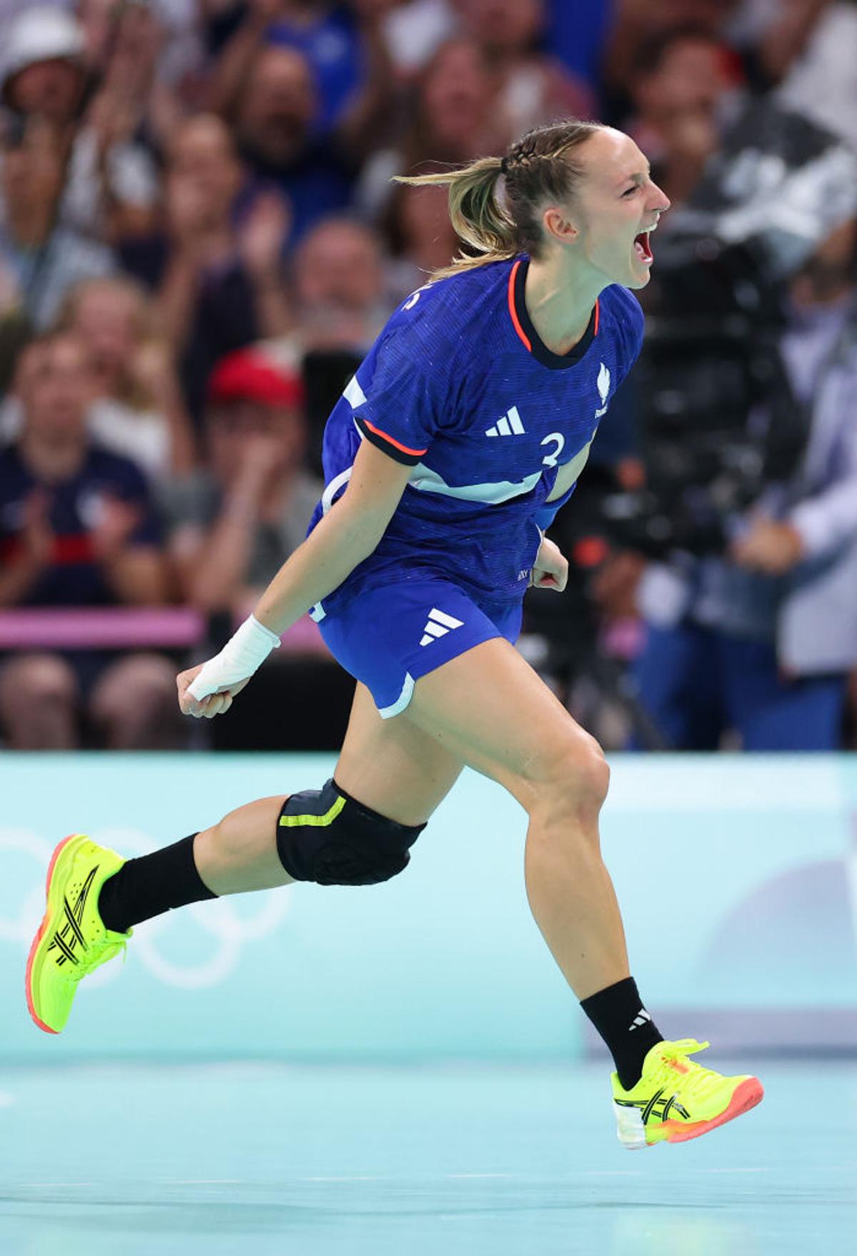 Încă o vedetă din „Liga Florilor” a semnat în prima ligă de handbal feminin a Ungariei: „Povestea e una scurtă!”