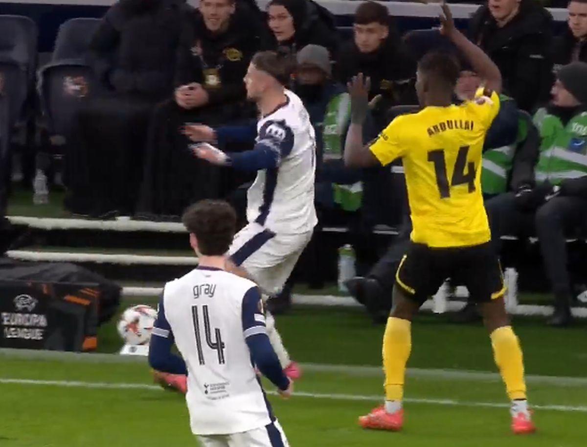 Tottenham, în optimile Europa League » Partidă de tristă amintire pentru Drăgușin, care s-a „rupt” în repriza a doua