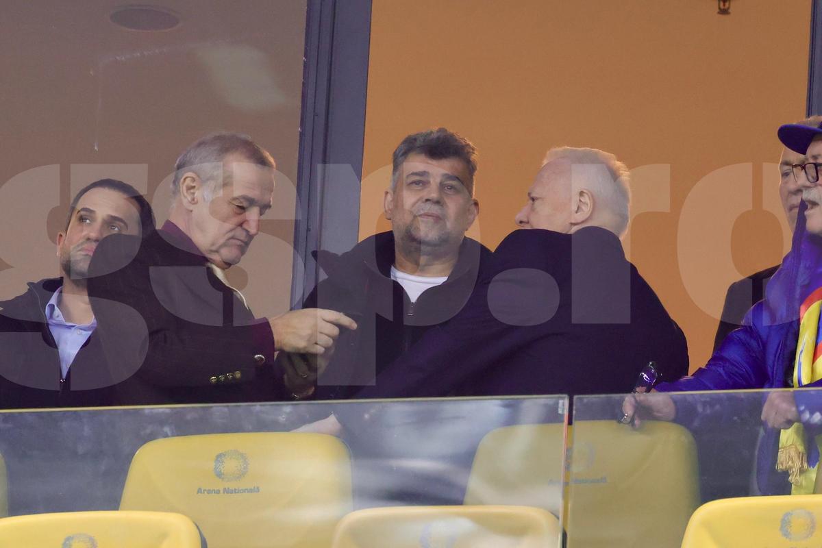Marcel Ciolacu, alături de Gigi Becali la FCSB - Manchester United, foto: Ionuț Iordache