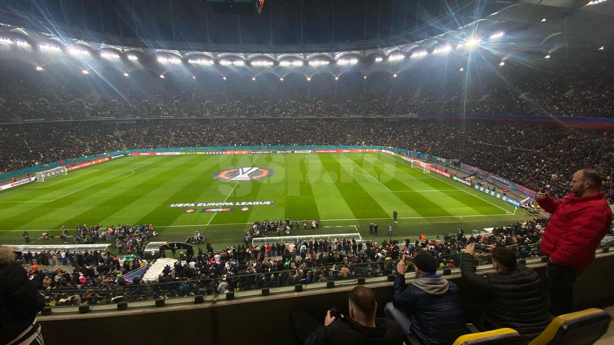 Scenografie în memoria lui Duckadam la FCSB - Man United