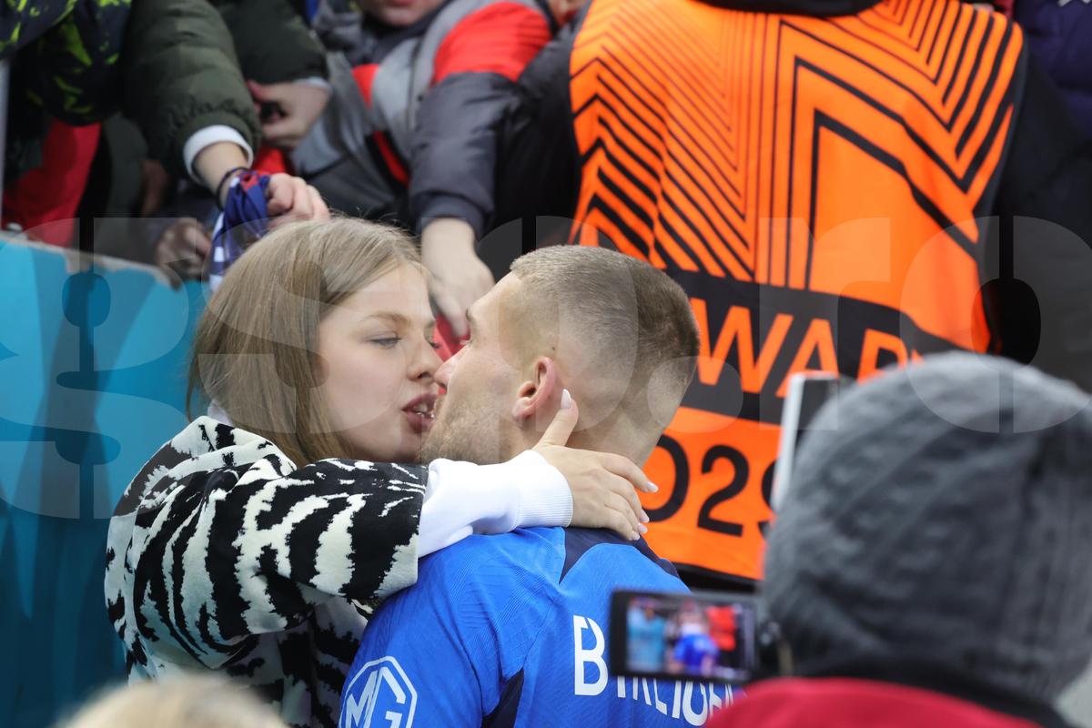 „Mândră de tine!” » Antonia a venit special din Italia pentru FCSB - Manchester United: „Să nu uiți asta!”