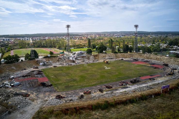 Cum arăta în octombrie șantierul arenei din Pitești