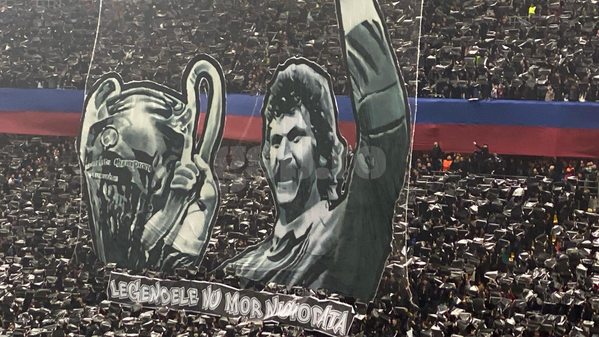 Scenografie în memoria lui Duckadam la FCSB - Man United