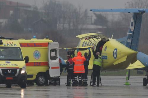 Unul dintre cei doi fani greci transferați în țară după accidentul din România suferă de pierderi de memorie!