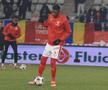 Dinamo - Petrolul, imagini dinaintea partidei // foto: Ionuț Iordache (GSP) - Kennedy Boateng