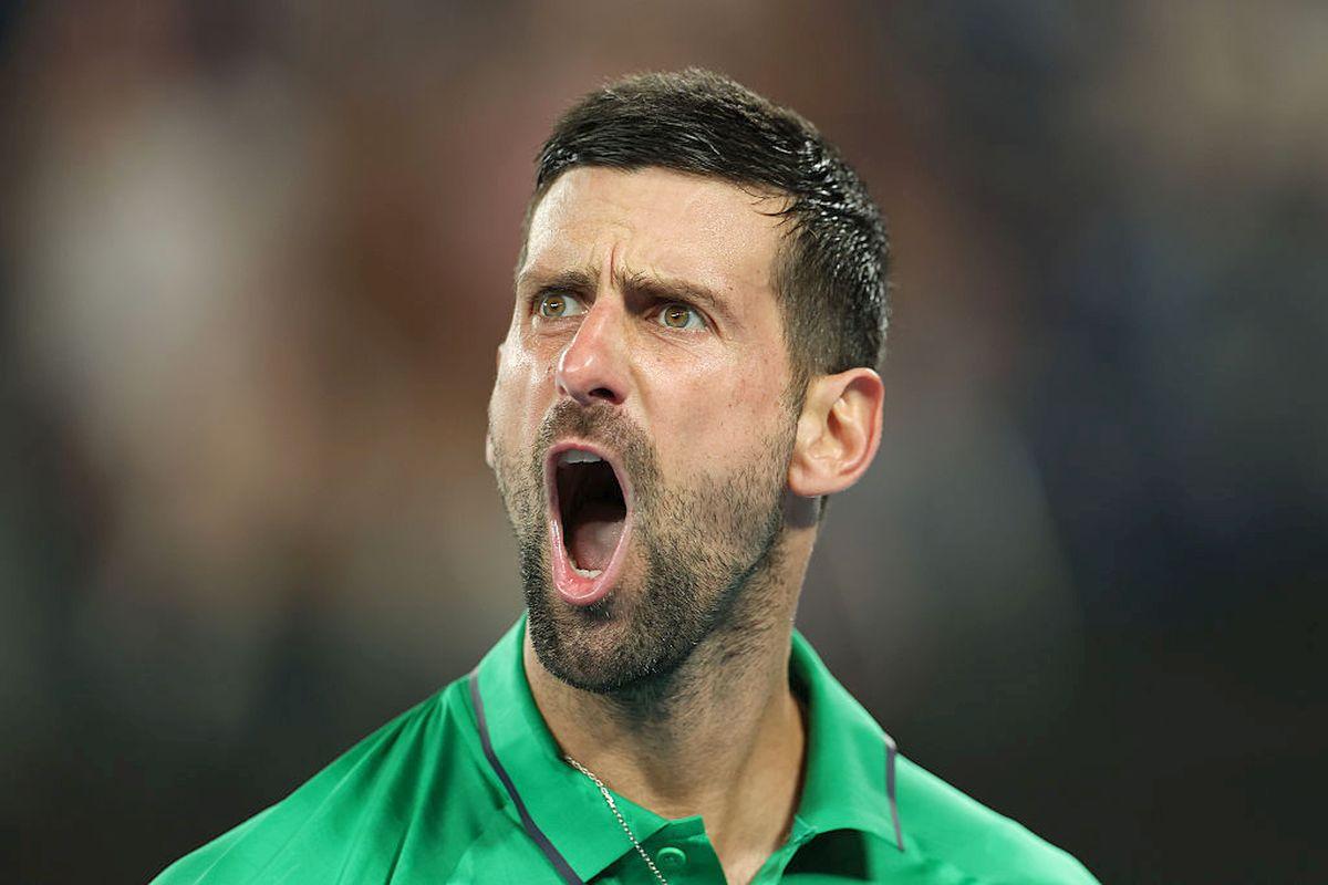 La 1:30 noaptea în Melbourne, eternul Novak Djokovic revine în finala Australian Open! Duel fenomenal de 4 ore cu Jannik Sinner