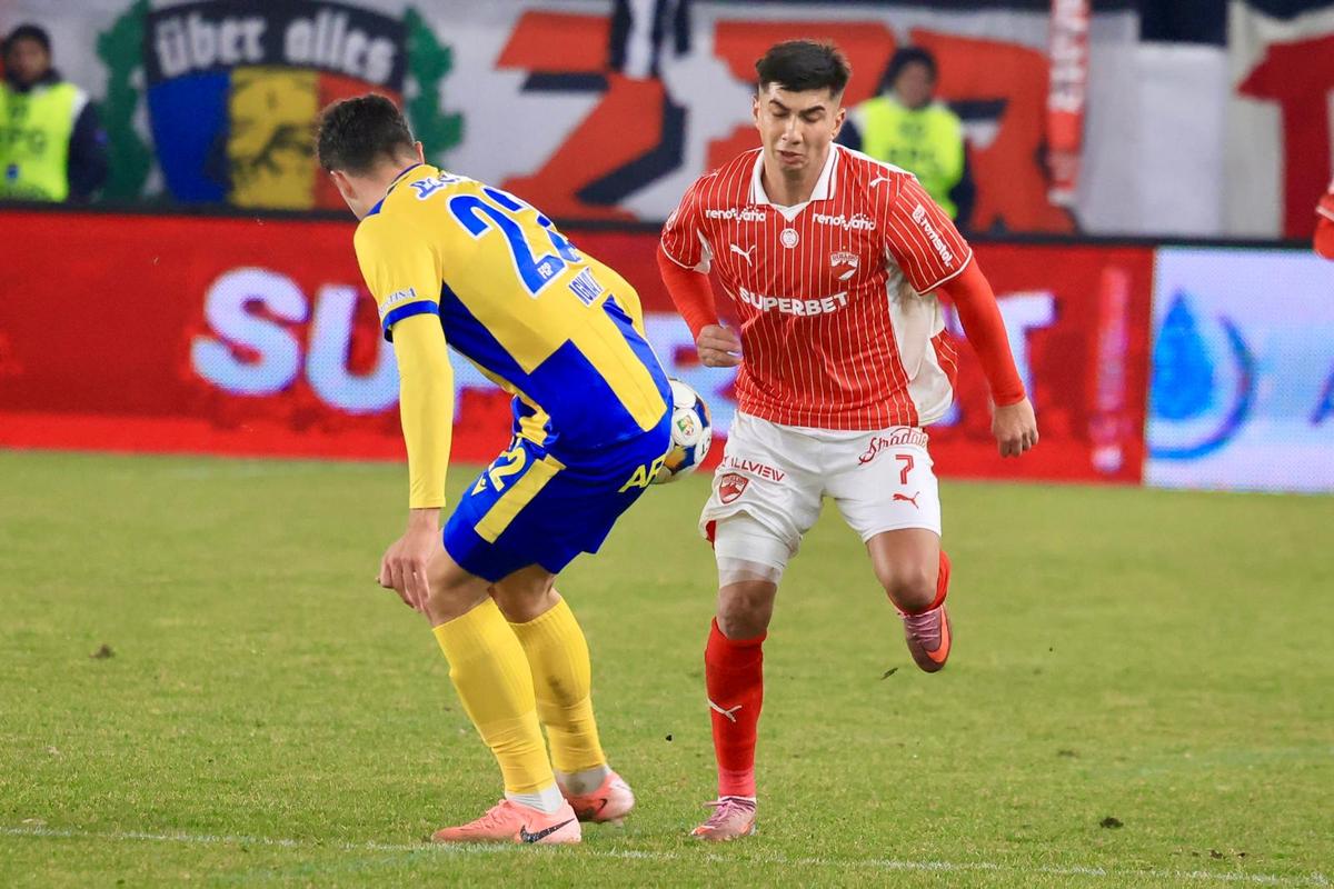 Veste proastă pentru Dinamo: titularul incontestabil s-a accidentat cu Petrolul » Cât va lipsi de pe teren