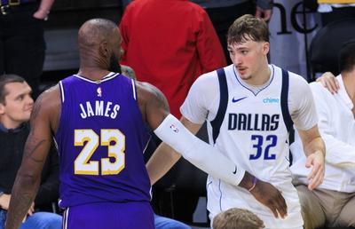 Performanță uluitoare a debutantului lui Dallas Mavericks! A marcat aproape 50 de puncte și a bifat un record