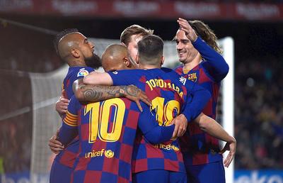 Barcelona și-a găsit noul antrenor: Xavi! A anunțat și transferurile pe care le va face