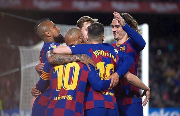 Barcelona și-a găsit noul antrenor: Xavi! A anunțat și transferurile pe care le va face