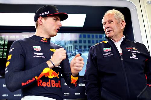 Helmut Marko (dreapta) alături de Max Verstappen foto Guliver/GettyImages