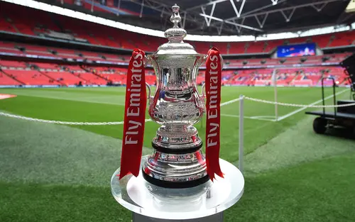 O semifinală a Cupei, eveniment pilot pe Wembley