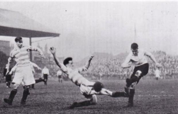 75 de ani de la cel mai lung meci de fotbal din istorie » A durat 3 ore și 23 de minute, fără să aibă vreun învingător!