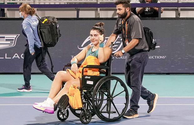 Diagnostic crunt primit de Bianca Andreescu, după ce a fost scoasă de pe teren în scaunul cu rotile: „Nu am mai simțit așa o durere”