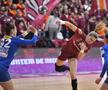 Rapid, victorie cu SCM Râmnicu Vâlcea » Momente de panică în final: Jovana Kovacevic s-a prăbușit pe parchet