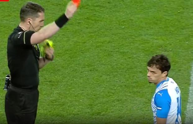 Fază complicată în Universitatea Craiova - Rapid » Eliminare dictată la câteva secunde după un penalty cerut de gazde