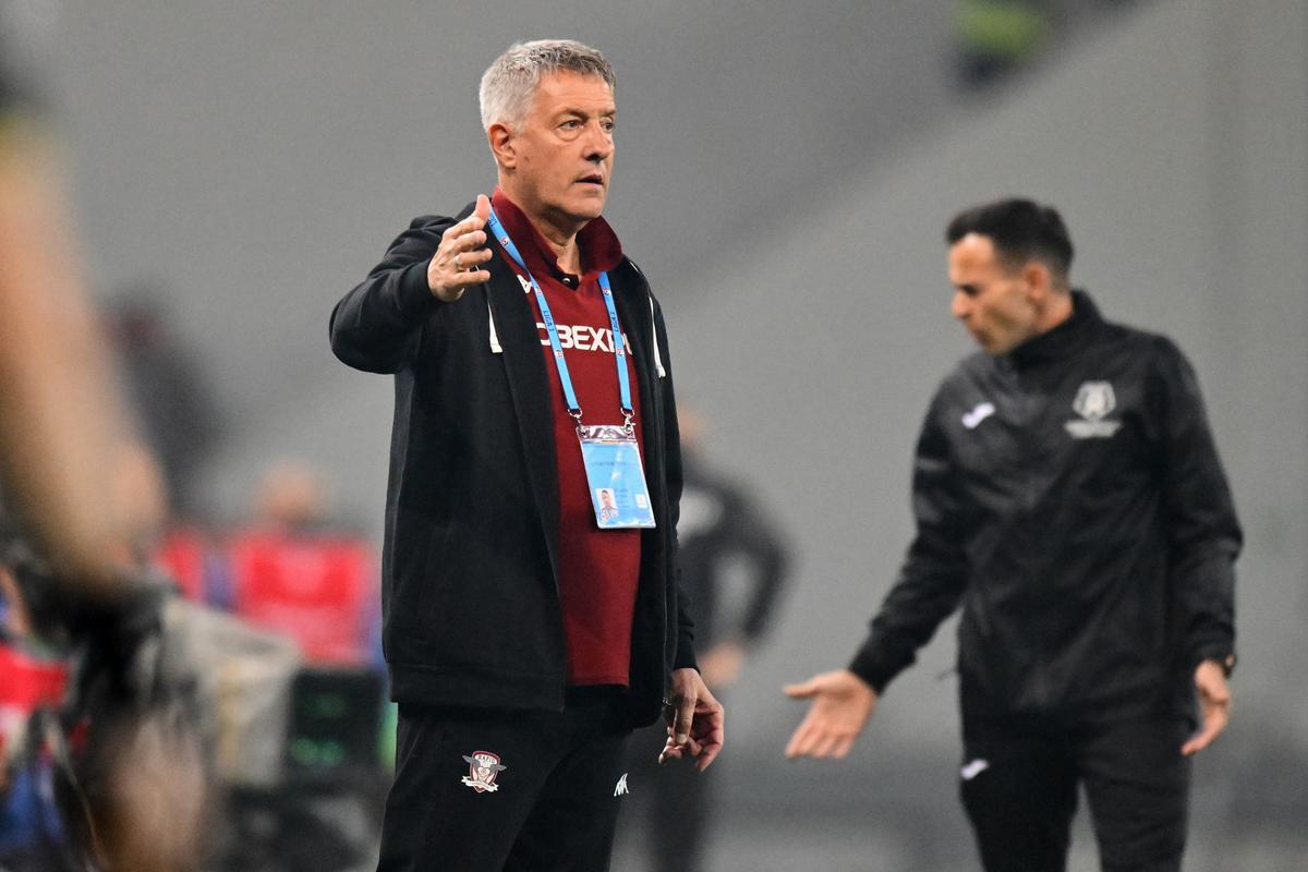 Papeau, declarații tari după Craiova - Rapid: „Parcă eram conduși cu 10 goluri. Nu înțeleg”