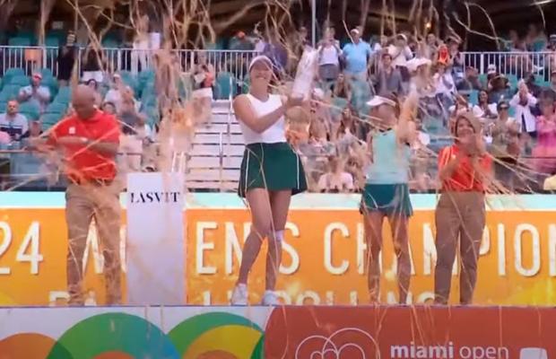 Istorie la Miami Open » „Fata locului”, aflată în ultimul an în tenis, a ridicat cel mai important trofeu al carierei