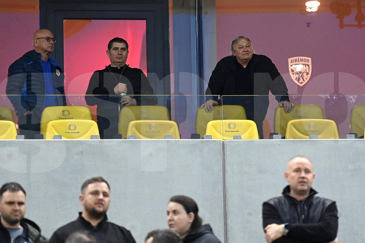 Dinamo - FCSB, imagini dinainte de meci + mesaje afișate în stadion