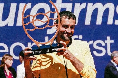 Marin Cilic cu trofeul de la Girona Foto: Eurofirms Girona