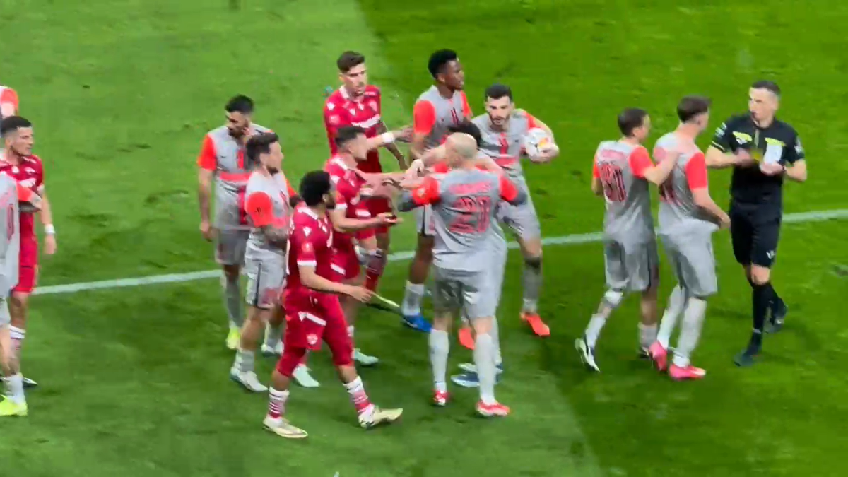 DINAMO - FCSB/ Miculescu s-a bucurat în fața PCH