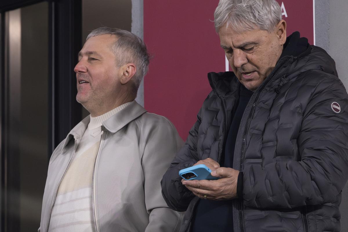 Gazeta a întrebat, Rădoi a dat răspunsul » Universitatea Craiova schimbă abordarea pentru „dubla” cu CFR Cluj: „Luăm în calcul inclusiv așa ceva”