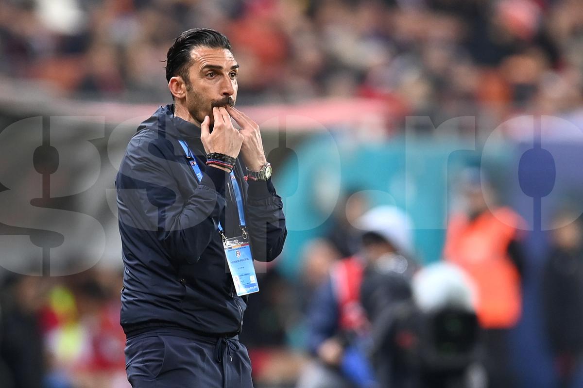 „Nu se pretează la astfel de șmecherii!” » Suferă Târnovanu la jocul de picior? Verdictul specialistului, după eroarea cu Dinamo