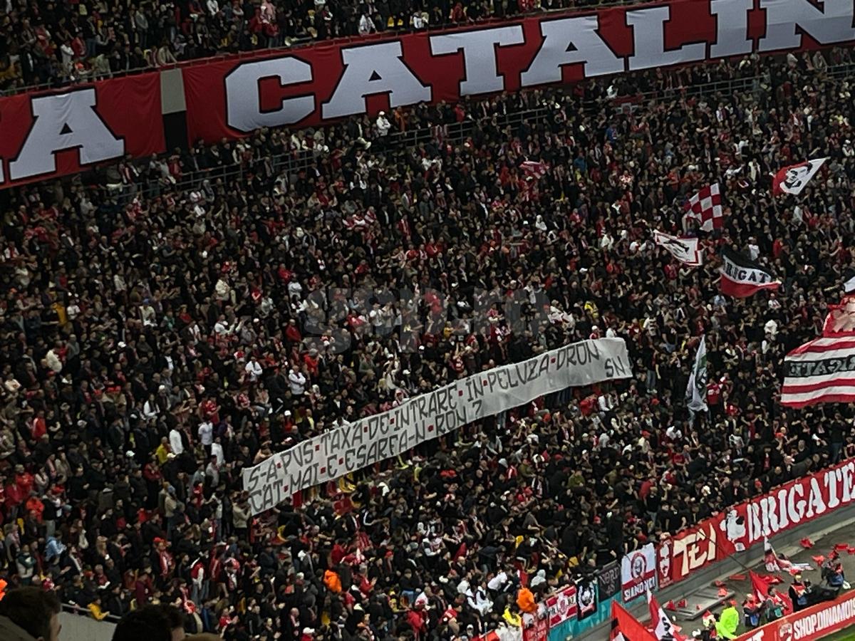 Dinamo - FCSB, imagini dinainte de meci + mesaje afișate în stadion