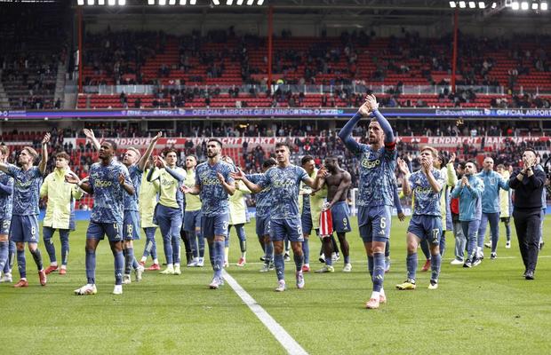 Ajax a dat lovitura pe terenul marii rivale » Titlul e la orizont