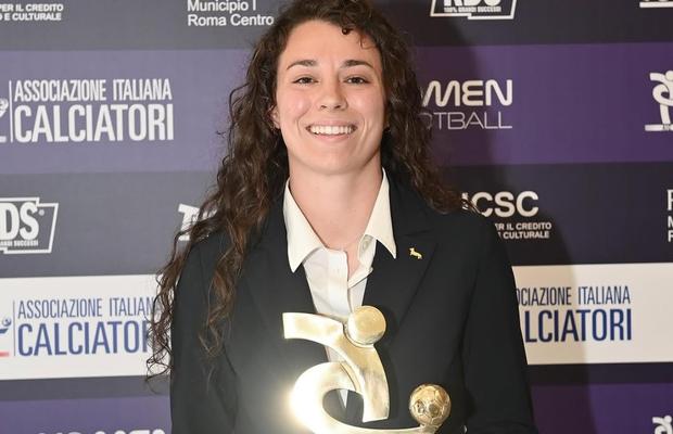 O româncă a primit trofeul de cel mai bun portar din Serie A